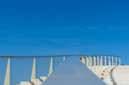 מ עקה הגבהה